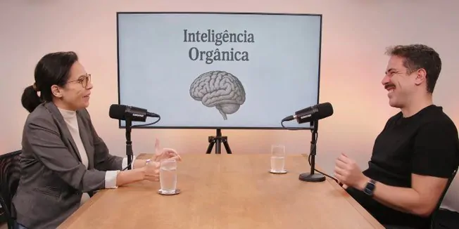 Dani Sakugawa explica como transformar livros em ativos de carreira na era da inteligência artificial